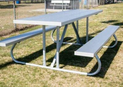 Picnic table
